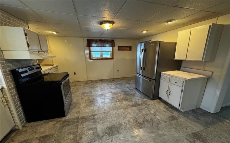 58 Wine St, Uniontown, 15401, 3 Bedrooms Bedrooms, ,1.1 BathroomsBathrooms,Residential,For Sale,Wine St,1740821