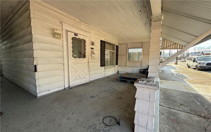 114 Thompson Ave, Donora, 15033, 3 Bedrooms Bedrooms, ,1 BathroomBathrooms,Residential,For Sale,Thompson Ave,1733465