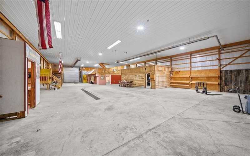 185 Dutch Glory Rd, Amity, 15311, 2 Bedrooms Bedrooms, ,3 BathroomsBathrooms,Farm-acreage-lot,For Sale,Multi Purpose, Barns, Coops,Dutch Glory Rd,1740822