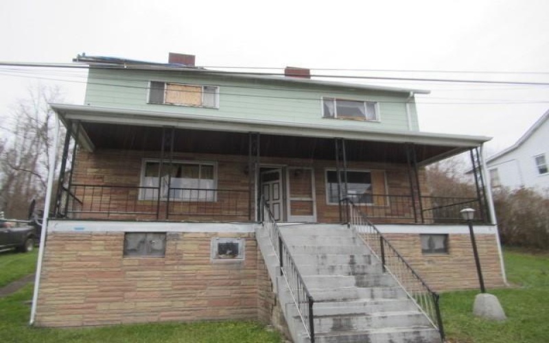 233 Water Street, Footedale, 15468, 4 Bedrooms Bedrooms, 10 Rooms Rooms,1 BathroomBathrooms,Residential,For Sale,Water Street,1727711