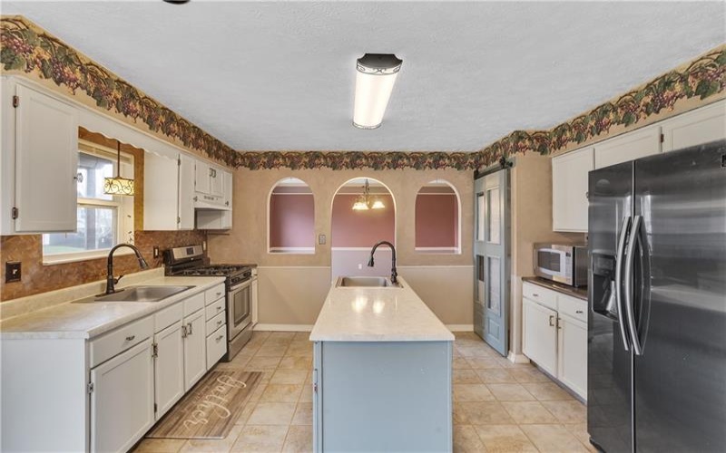 537 Jackson Dr, Apollo, 15613, 4 Bedrooms Bedrooms, 12 Rooms Rooms,3.1 BathroomsBathrooms,Residential,For Sale,Jackson Dr,1746081