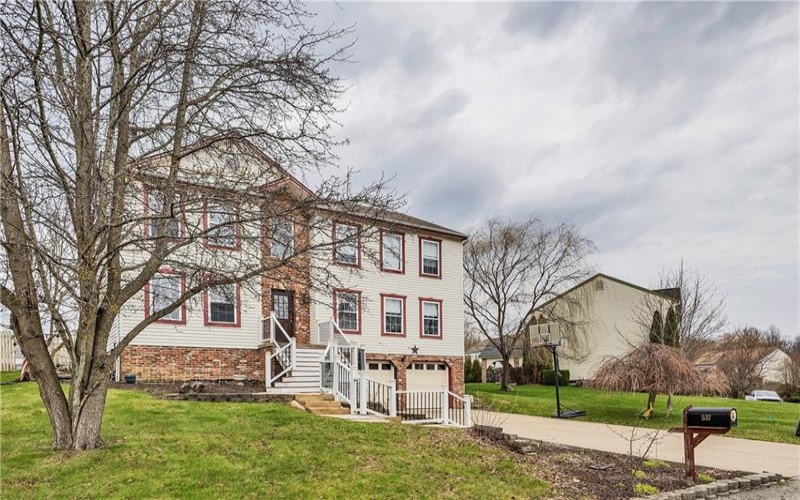 537 Jackson Dr, Apollo, 15613, 4 Bedrooms Bedrooms, 12 Rooms Rooms,3.1 BathroomsBathrooms,Residential,For Sale,Jackson Dr,1746081