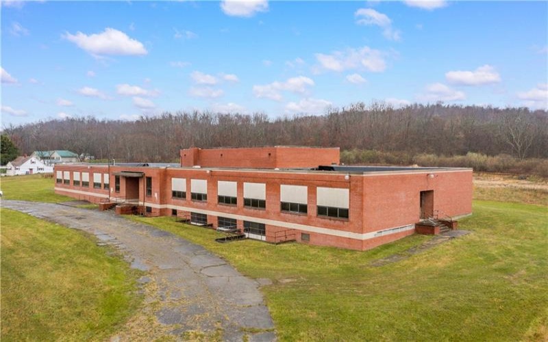 838 Joffre Cherry Valley Road, Burgettstown, 15021, ,Commercial-industrial-business,For Sale,Joffre Cherry Valley Road,1727745