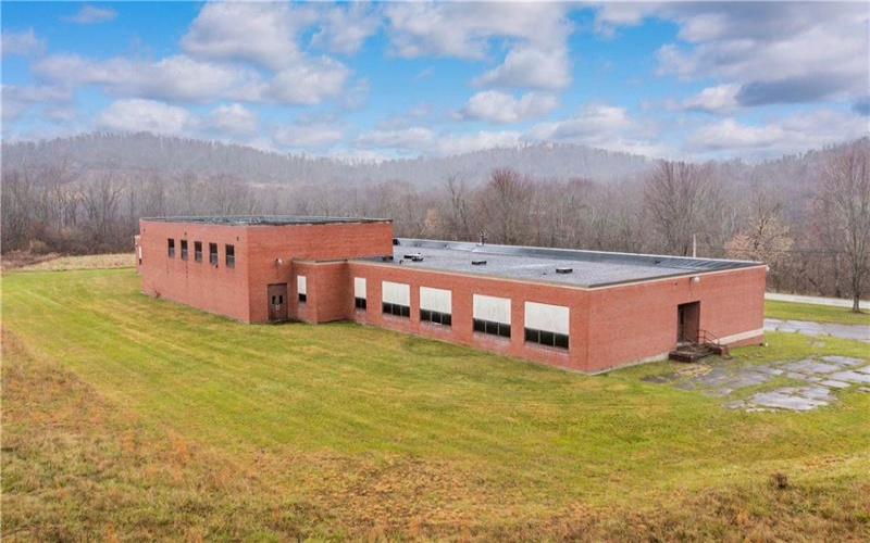 838 Joffre Cherry Valley Road, Burgettstown, 15021, ,Commercial-industrial-business,For Sale,Joffre Cherry Valley Road,1727745