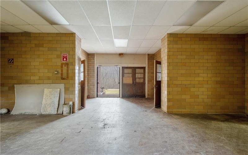 838 Joffre Cherry Valley Road, Burgettstown, 15021, ,Commercial-industrial-business,For Sale,Joffre Cherry Valley Road,1727745