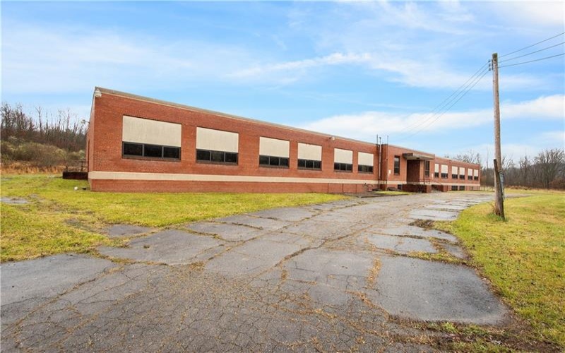 838 Joffre Cherry Valley Road, Burgettstown, 15021, ,Commercial-industrial-business,For Sale,Joffre Cherry Valley Road,1727745