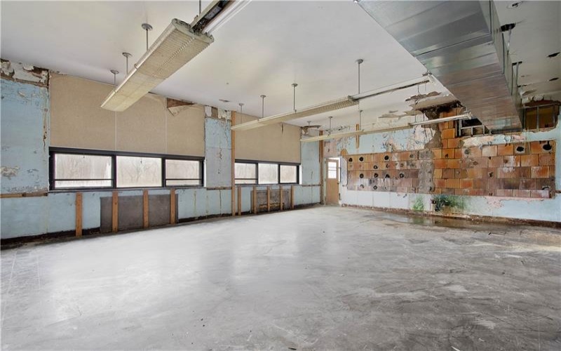 838 Joffre Cherry Valley Road, Burgettstown, 15021, ,Commercial-industrial-business,For Sale,Joffre Cherry Valley Road,1727745