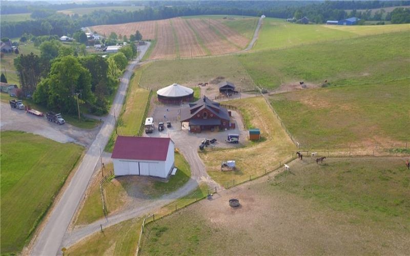 24 Stom Road, Ligonier, 15658, ,Farm-acreage-lot,For Sale,10 Stall barn, Bank Barn,Stom Road,1733479