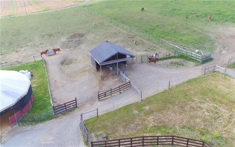 24 Stom Road, Ligonier, 15658, ,Farm-acreage-lot,For Sale,10 Stall barn, Bank Barn,Stom Road,1733479