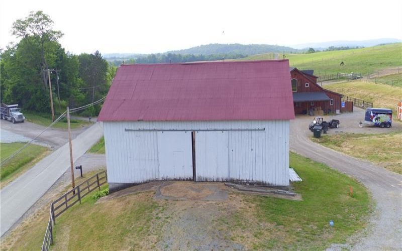 24 Stom Road, Ligonier, 15658, ,Farm-acreage-lot,For Sale,10 Stall barn, Bank Barn,Stom Road,1733479