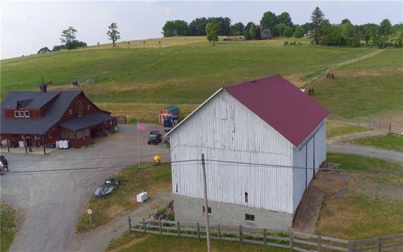 24 Stom Road, Ligonier, 15658, ,Farm-acreage-lot,For Sale,10 Stall barn, Bank Barn,Stom Road,1733479