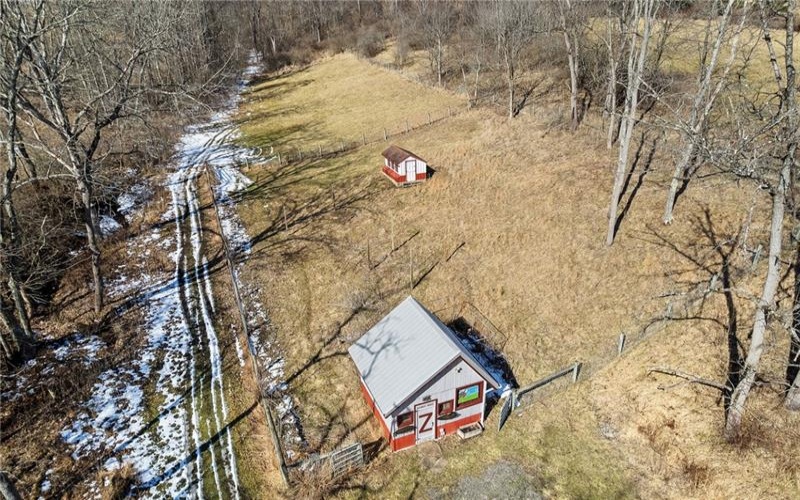 185 Dutch Glory Rd, Amity, 15311, 2 Bedrooms Bedrooms, ,3 BathroomsBathrooms,Residential,For Sale,Dutch Glory Rd,1740844