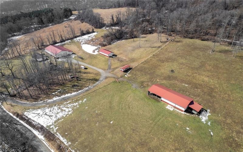 185 Dutch Glory Rd, Amity, 15311, 2 Bedrooms Bedrooms, ,3 BathroomsBathrooms,Residential,For Sale,Dutch Glory Rd,1740844