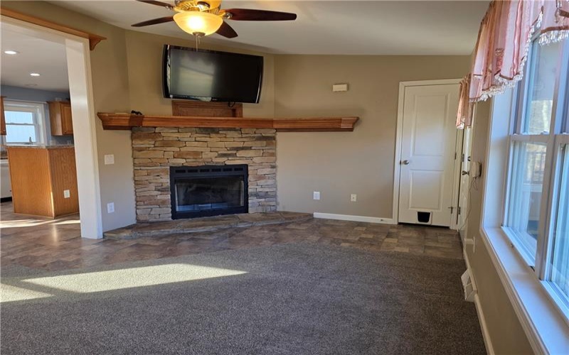 185 Dutch Glory Rd, Amity, 15311, 2 Bedrooms Bedrooms, ,3 BathroomsBathrooms,Residential,For Sale,Dutch Glory Rd,1740844