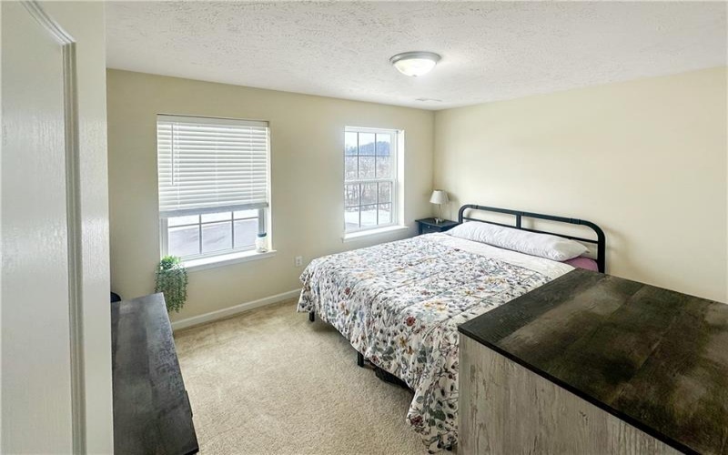 28 Remington Dr, Washington, 15301, 4 Bedrooms Bedrooms, 7 Rooms Rooms,3.1 BathroomsBathrooms,Residential,For Sale,Remington Dr,1740850