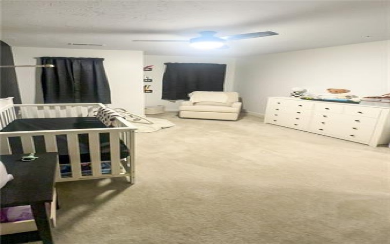 28 Remington Dr, Washington, 15301, 4 Bedrooms Bedrooms, 7 Rooms Rooms,3.1 BathroomsBathrooms,Residential,For Sale,Remington Dr,1740850