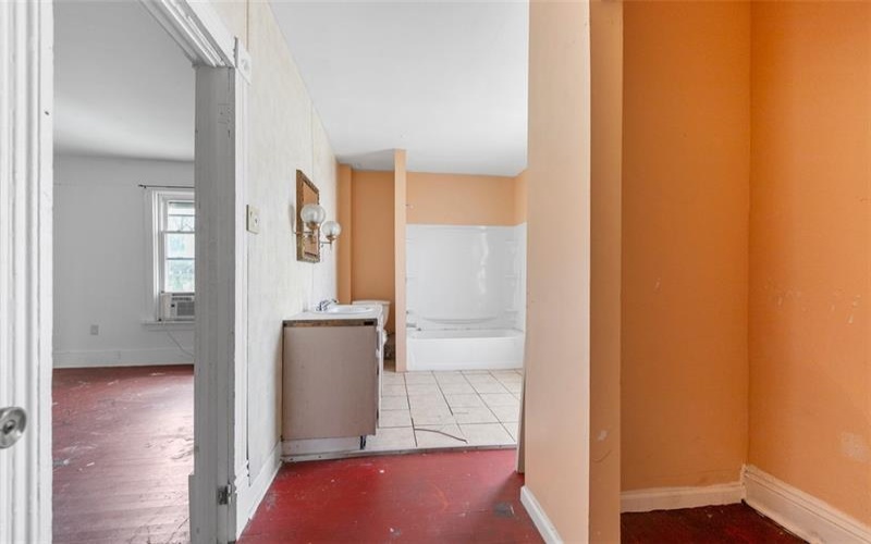 303 Agnew Rd, 15644, 15644, 3 Bedrooms Bedrooms, ,2 BathroomsBathrooms,Residential,For Sale,Agnew Rd,1746092