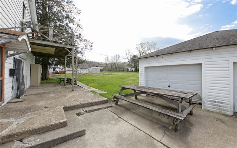 303 Agnew Rd, 15644, 15644, 3 Bedrooms Bedrooms, ,2 BathroomsBathrooms,Residential,For Sale,Agnew Rd,1746092