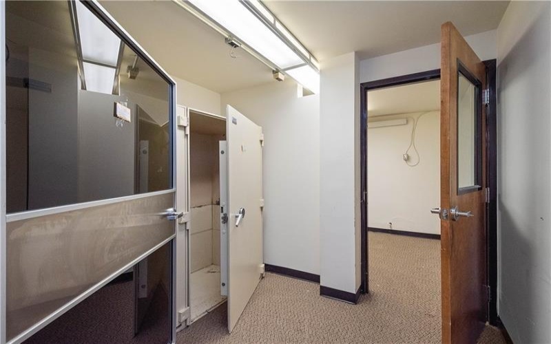 590 Washington Road, Washington, 15301, ,Commercial-industrial-business,For Sale,Washington Road,1737806