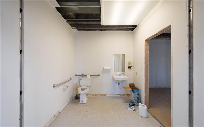 590 Washington Road, Washington, 15301, ,Commercial-industrial-business,For Sale,Washington Road,1737806