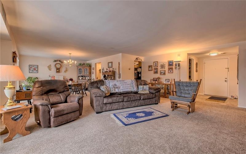 3 Alta Vita Drive, Greensburg, 15601, 2 Bedrooms Bedrooms, 7 Rooms Rooms,2 BathroomsBathrooms,Residential,For Sale,Alta Vita Drive,1737839