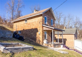 513 4th St, Marianna, 15345, 2 Bedrooms Bedrooms, 6 Rooms Rooms,1 BathroomBathrooms,Residential,For Sale,4th St,1740880
