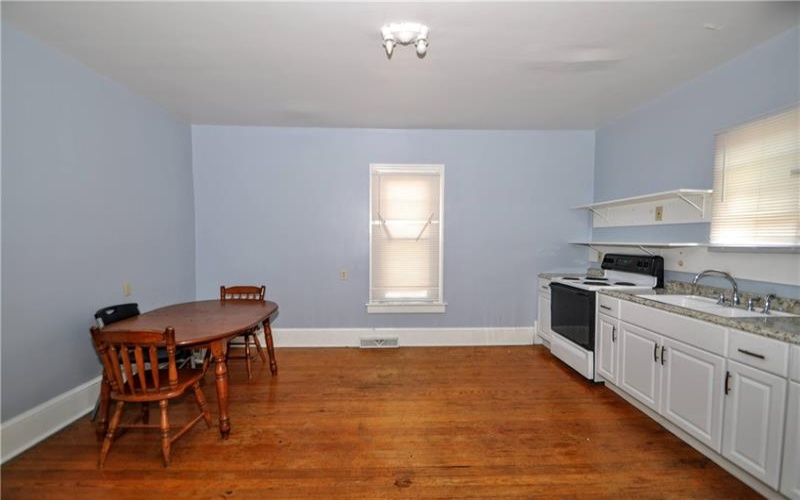 87 3rd St, California, 15419, ,Commercial-industrial-business,For Sale,3rd St,1737972