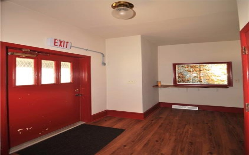 87 3rd St, California, 15419, ,Commercial-industrial-business,For Sale,3rd St,1737972