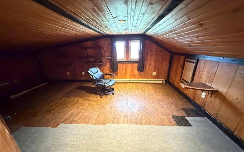 189 Seal Rd, Eighty Four, 15330, 4 Bedrooms Bedrooms, 11 Rooms Rooms,2 BathroomsBathrooms,Residential,For Sale,Seal Rd,1746132
