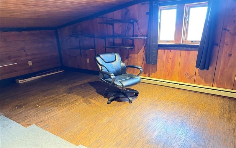 189 Seal Rd, Eighty Four, 15330, 4 Bedrooms Bedrooms, 11 Rooms Rooms,2 BathroomsBathrooms,Residential,For Sale,Seal Rd,1746132