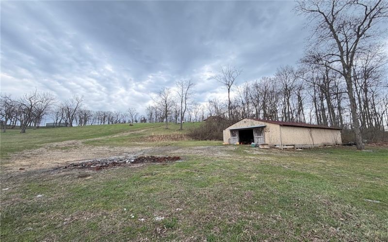 189 Seal Rd, Eighty Four, 15330, 4 Bedrooms Bedrooms, 11 Rooms Rooms,2 BathroomsBathrooms,Residential,For Sale,Seal Rd,1746132
