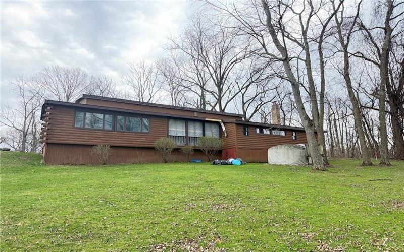 189 Seal Rd, Eighty Four, 15330, 4 Bedrooms Bedrooms, 11 Rooms Rooms,2 BathroomsBathrooms,Residential,For Sale,Seal Rd,1746132