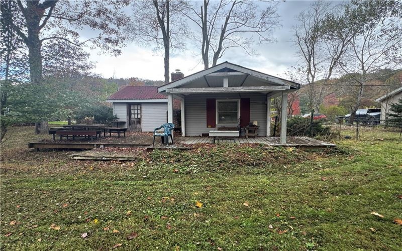333 Green Acres Lane, Ligonier, 15658, 2 Bedrooms Bedrooms, ,1 BathroomBathrooms,Residential,For Sale,Green Acres Lane,1728907