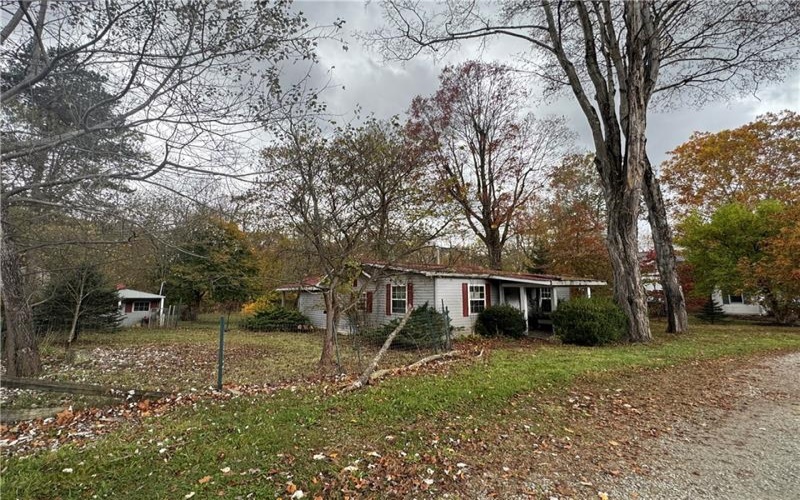 333 Green Acres Lane, Ligonier, 15658, 2 Bedrooms Bedrooms, ,1 BathroomBathrooms,Residential,For Sale,Green Acres Lane,1728907