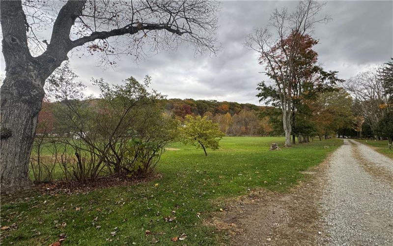 333 Green Acres Lane, Ligonier, 15658, 2 Bedrooms Bedrooms, ,1 BathroomBathrooms,Residential,For Sale,Green Acres Lane,1728907