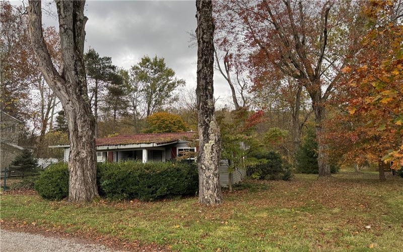 333 Green Acres Lane, Ligonier, 15658, 2 Bedrooms Bedrooms, ,1 BathroomBathrooms,Residential,For Sale,Green Acres Lane,1728907