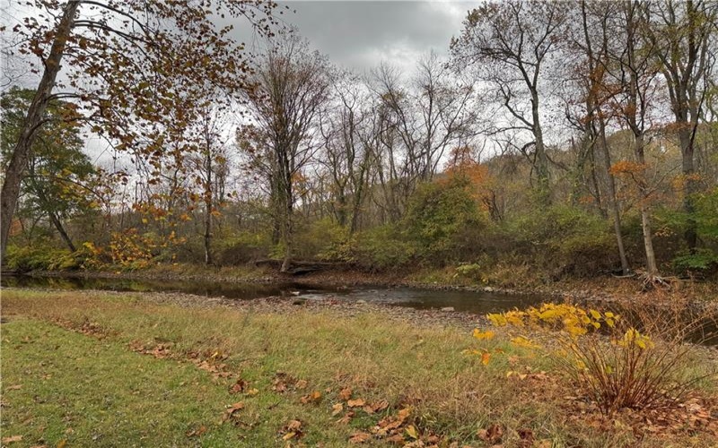 333 Green Acres Lane, Ligonier, 15658, 2 Bedrooms Bedrooms, ,1 BathroomBathrooms,Residential,For Sale,Green Acres Lane,1728907