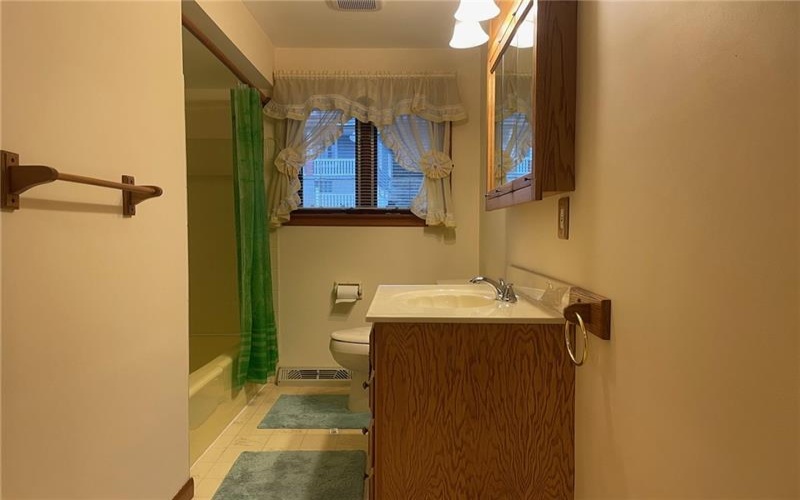 6121 Old William Penn Hwy, Export, 15632, 3 Bedrooms Bedrooms, ,1.1 BathroomsBathrooms,Lease,For Rent,Old William Penn Hwy,1737993
