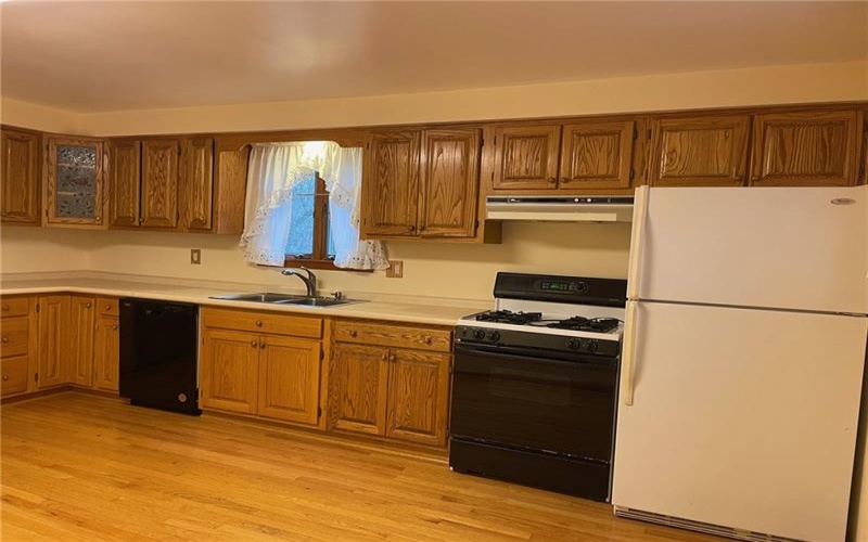 6121 Old William Penn Hwy, Export, 15632, 3 Bedrooms Bedrooms, ,1.1 BathroomsBathrooms,Lease,For Rent,Old William Penn Hwy,1737993