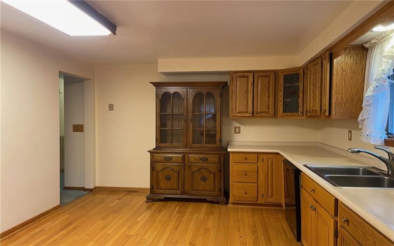 6121 Old William Penn Hwy, Export, 15632, 3 Bedrooms Bedrooms, ,1.1 BathroomsBathrooms,Lease,For Rent,Old William Penn Hwy,1737993