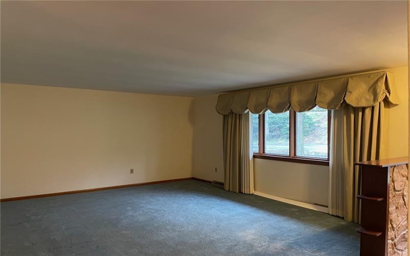 6121 Old William Penn Hwy, Export, 15632, 3 Bedrooms Bedrooms, ,1.1 BathroomsBathrooms,Lease,For Rent,Old William Penn Hwy,1737993