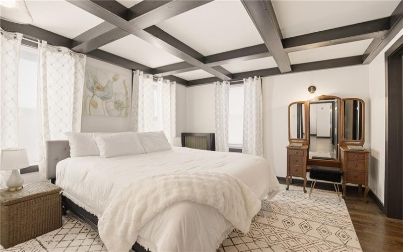 423 South Street, Berlin, 15530, 4 Bedrooms Bedrooms, 9 Rooms Rooms,3 BathroomsBathrooms,Residential,For Sale,South Street,1740912