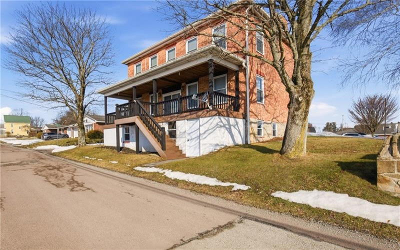 423 South Street, Berlin, 15530, 4 Bedrooms Bedrooms, 9 Rooms Rooms,3 BathroomsBathrooms,Residential,For Sale,South Street,1740912