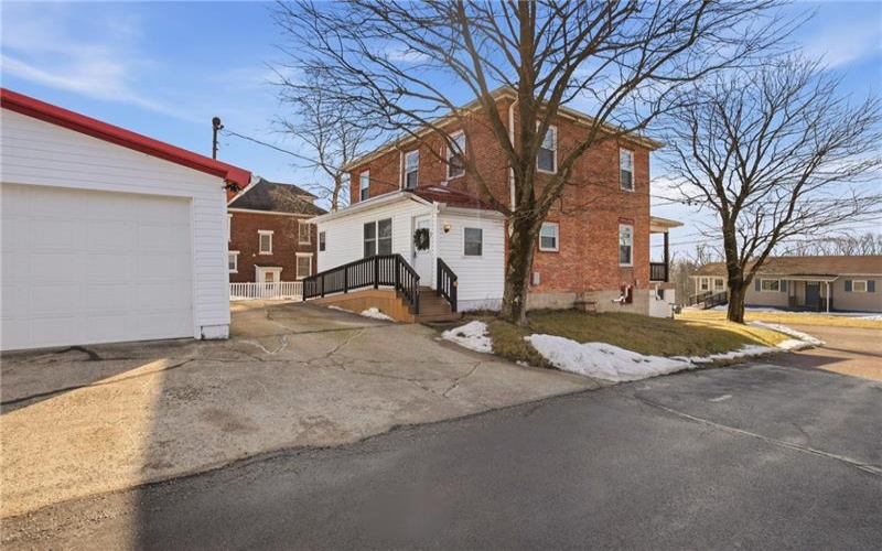 423 South Street, Berlin, 15530, 4 Bedrooms Bedrooms, 9 Rooms Rooms,3 BathroomsBathrooms,Residential,For Sale,South Street,1740912