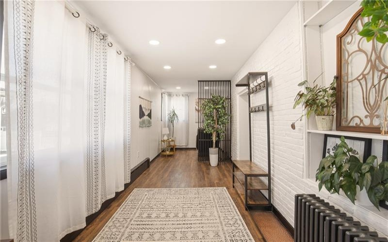 423 South Street, Berlin, 15530, 4 Bedrooms Bedrooms, 9 Rooms Rooms,3 BathroomsBathrooms,Residential,For Sale,South Street,1740912