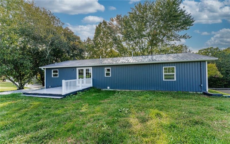 2178 Mount Morris Rd, Waynesburg, 15370, 4 Bedrooms Bedrooms, ,3 BathroomsBathrooms,Residential,For Sale,Mount Morris Rd,1746136