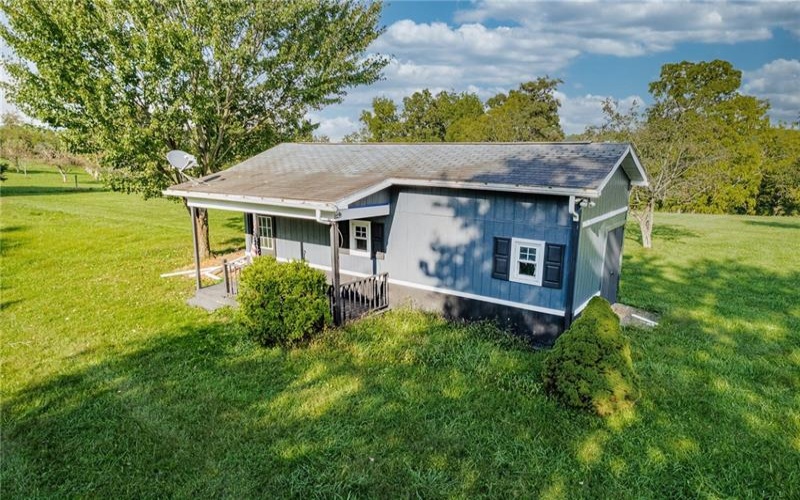 2178 Mount Morris Rd, Waynesburg, 15370, 4 Bedrooms Bedrooms, ,3 BathroomsBathrooms,Residential,For Sale,Mount Morris Rd,1746136