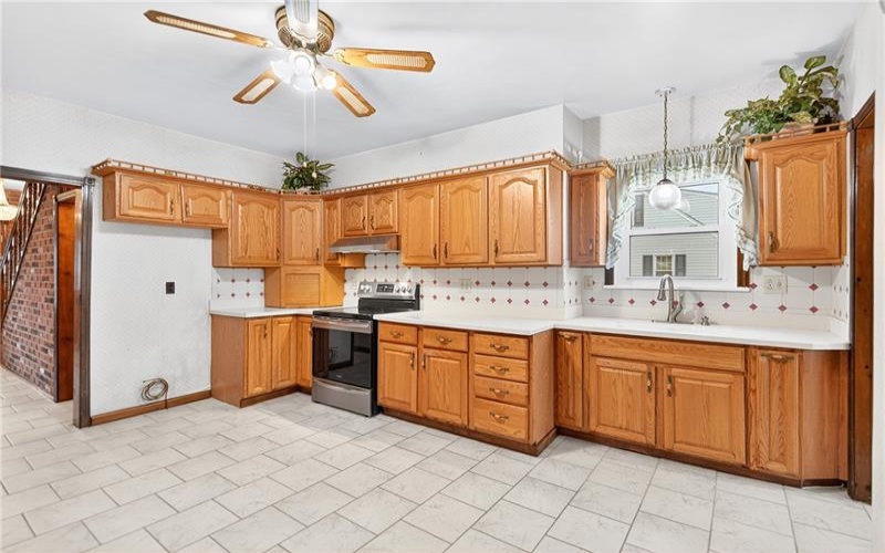 815 Washington Rd., Belle Vernon, 15012, 3 Bedrooms Bedrooms, 8 Rooms Rooms,1.1 BathroomsBathrooms,Residential,For Sale,Washington Rd.,1728970