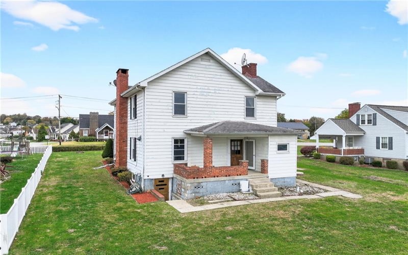 815 Washington Rd., Belle Vernon, 15012, 3 Bedrooms Bedrooms, 8 Rooms Rooms,1.1 BathroomsBathrooms,Residential,For Sale,Washington Rd.,1728970