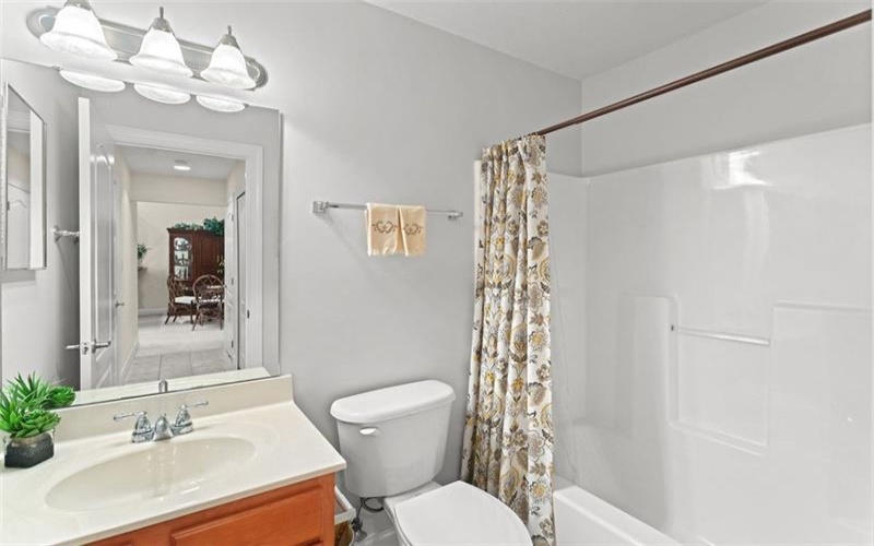 2010 Bandek Lane, Lawrence, 15055, 2 Bedrooms Bedrooms, 6 Rooms Rooms,3 BathroomsBathrooms,Residential,For Sale,Bandek Lane,1740946